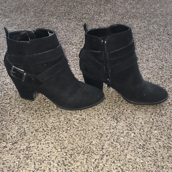 Booties - Picture 6 of 9